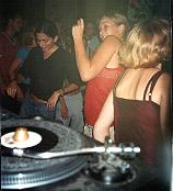 when the sound is gettin hotta,....