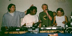 Mikey, Sammy, Bomsh, Yell